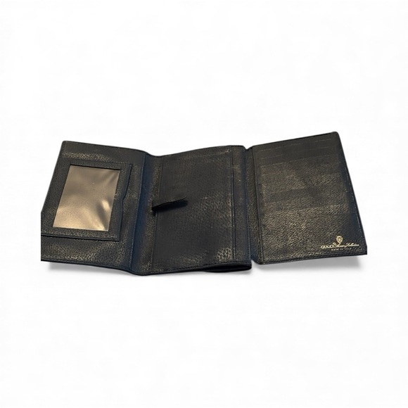 Vintage Gucci  signature Anniversary  Collection trifold wallet on chain - Picture 9 of 17